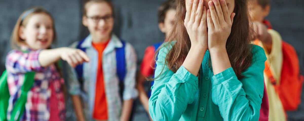 Rsponsabilidad colegio acoso escolar